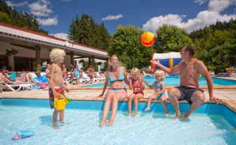 CAMPING DE VAUBARLET, Camping en Haute-Loire
